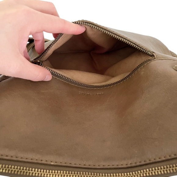 Lucky Brand Harper Taupe Leather Crossbody Messenger Clutch Shoulder Handbag Zip - Picture 7 of 10